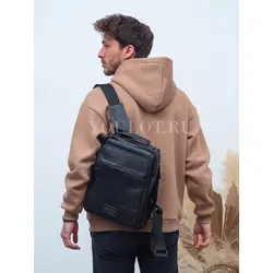 Рюкзак мужской из натуральной кожи Ruff Ryder черный