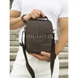 Мужская сумка через плечо из кожи в классическом стиле Ryff Ryder