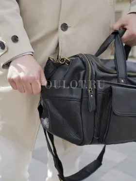 Сумка дорожная из натуральной кожи с двумя карманами