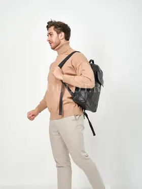 Рюкзак мужской кожаный для ноутбука 15" и документов A4