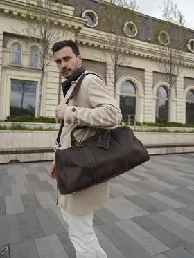 Сумка дорожная из натуральной кожи с отделением для обуви