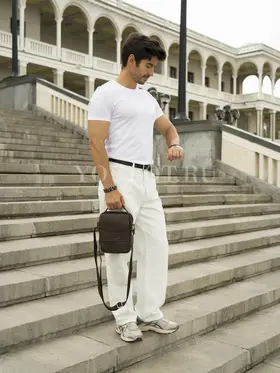 Мужская сумка через плечо из кожи в классическом стиле Ryff Ryder 9070-1