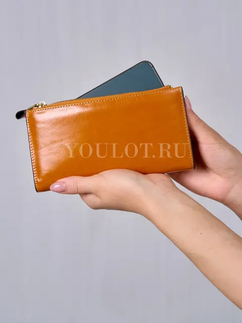 Вместительный кожаный кошелек для женщин с монетницей и молнией Briefcase 8236 хаки